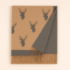 Heritage Traditions 超柔软提花驼色围巾 - 鹿