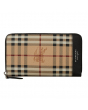 Burberry巴宝莉Haymarket Check Ziparound Wallet 钱包-黑色